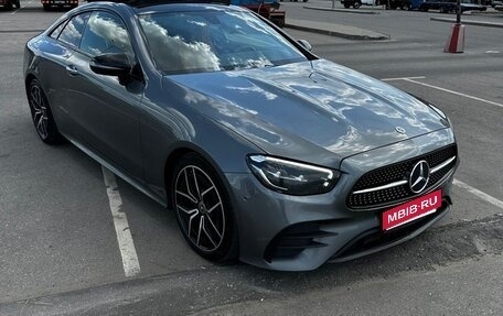 Mercedes-Benz E-Класс, 2021 год, 6 000 000 рублей, 1 фотография