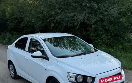 Chevrolet Aveo III, 2013 год, 620 000 рублей, 2 фотография