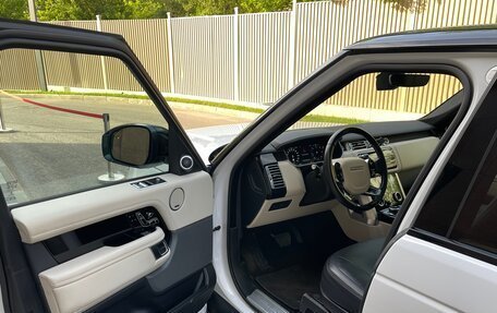Land Rover Range Rover IV рестайлинг, 2018 год, 7 200 000 рублей, 9 фотография