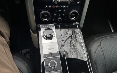 Land Rover Range Rover IV рестайлинг, 2018 год, 7 200 000 рублей, 12 фотография