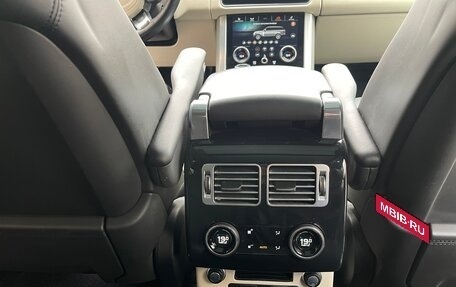 Land Rover Range Rover IV рестайлинг, 2018 год, 7 200 000 рублей, 17 фотография