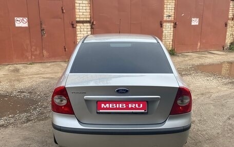 Ford Focus II рестайлинг, 2007 год, 515 000 рублей, 3 фотография