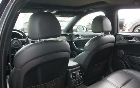 KIA Stinger I, 2018 год, 2 730 000 рублей, 11 фотография