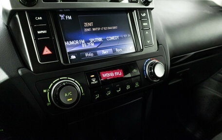 Toyota Land Cruiser Prado 150 рестайлинг 2, 2014 год, 3 190 700 рублей, 16 фотография