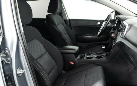 KIA Sportage IV рестайлинг, 2020 год, 2 129 000 рублей, 16 фотография