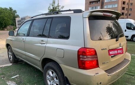 Toyota Highlander III, 2003 год, 680 000 рублей, 10 фотография