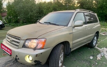 Toyota Highlander III, 2003 год, 680 000 рублей, 3 фотография