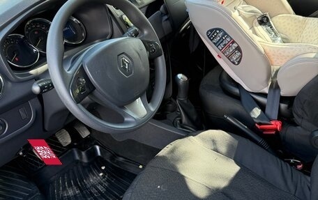 Renault Sandero II рестайлинг, 2017 год, 950 000 рублей, 4 фотография