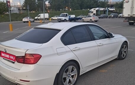 BMW 3 серия, 2012 год, 1 900 000 рублей, 2 фотография