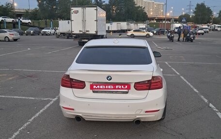 BMW 3 серия, 2012 год, 1 900 000 рублей, 3 фотография