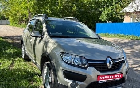 Renault Sandero II рестайлинг, 2017 год, 950 000 рублей, 13 фотография