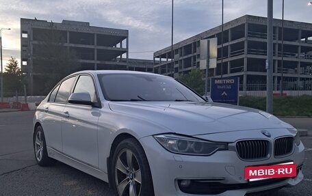 BMW 3 серия, 2012 год, 1 900 000 рублей, 4 фотография