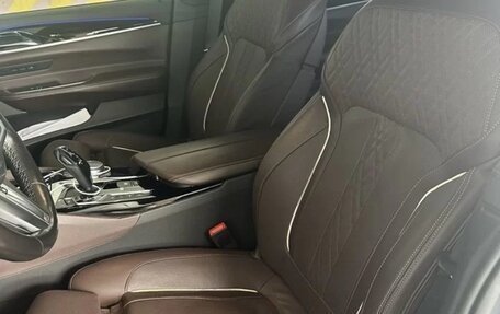 BMW 6 серия, 2019 год, 4 000 000 рублей, 25 фотография