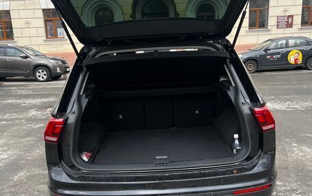 Volkswagen Tiguan II, 2017 год, 2 250 000 рублей, 4 фотография