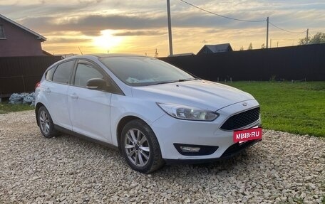 Ford Focus III, 2017 год, 900 000 рублей, 2 фотография