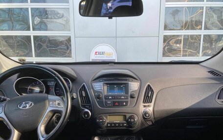 Hyundai ix35 I рестайлинг, 2014 год, 1 299 000 рублей, 13 фотография