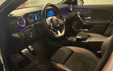 Mercedes-Benz CLA, 2021 год, 4 500 000 рублей, 8 фотография