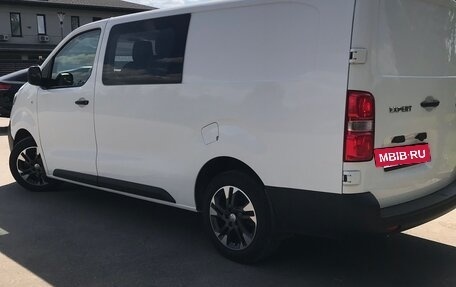 Peugeot Expert, 2021 год, 2 900 000 рублей, 9 фотография