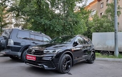 Volkswagen Tiguan II, 2021 год, 4 300 000 рублей, 1 фотография