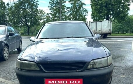 Opel Vectra B рестайлинг, 1998 год, 45 000 рублей, 1 фотография
