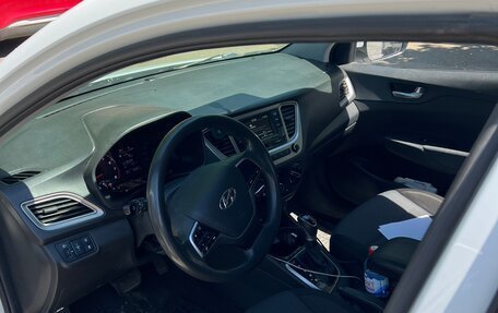 Hyundai Solaris II рестайлинг, 2020 год, 1 230 000 рублей, 5 фотография