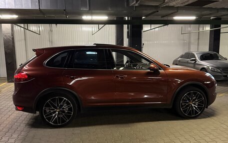 Porsche Cayenne III, 2011 год, 2 400 000 рублей, 2 фотография