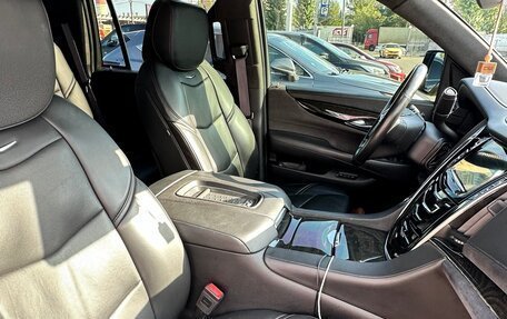 Cadillac Escalade IV, 2016 год, 4 100 000 рублей, 2 фотография