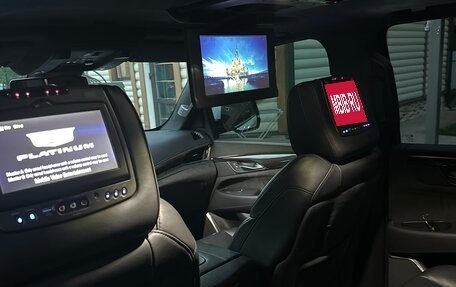 Cadillac Escalade IV, 2016 год, 4 100 000 рублей, 13 фотография