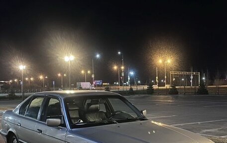 BMW 5 серия, 1993 год, 340 000 рублей, 10 фотография