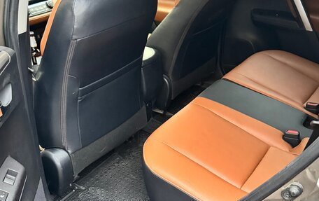 Toyota RAV4, 2017 год, 2 300 000 рублей, 7 фотография