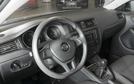 Volkswagen Jetta VI, 2015 год, 1 172 400 рублей, 4 фотография
