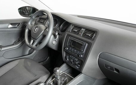 Volkswagen Jetta VI, 2015 год, 1 172 400 рублей, 5 фотография