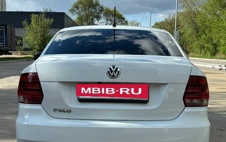 Volkswagen Polo VI (EU Market), 2015 год, 900 000 рублей, 5 фотография