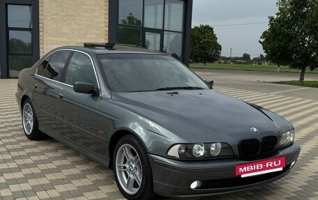 BMW 5 серия, 2002 год, 1 050 000 рублей, 2 фотография