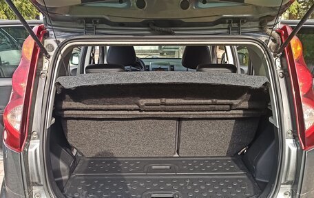 Nissan Note II рестайлинг, 2013 год, 900 000 рублей, 9 фотография