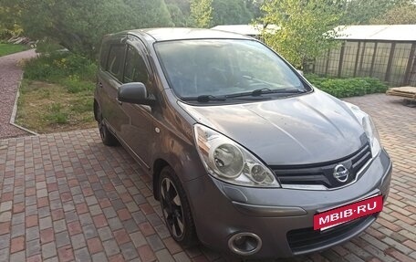 Nissan Note II рестайлинг, 2013 год, 900 000 рублей, 5 фотография
