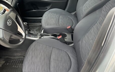 Hyundai Solaris II рестайлинг, 2015 год, 925 000 рублей, 14 фотография