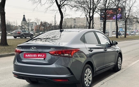 Hyundai Solaris II рестайлинг, 2021 год, 1 500 000 рублей, 3 фотография
