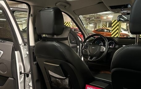 Land Rover Discovery Sport I рестайлинг, 2017 год, 2 980 000 рублей, 13 фотография