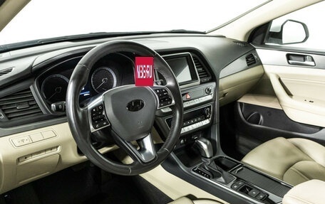 Hyundai Sonata VII, 2017 год, 2 080 000 рублей, 11 фотография
