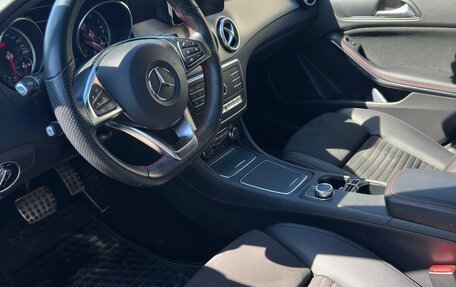 Mercedes-Benz CLA, 2019 год, 2 200 000 рублей, 5 фотография