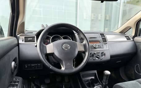 Nissan Tiida, 2011 год, 800 000 рублей, 6 фотография