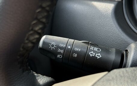 Nissan Tiida, 2011 год, 800 000 рублей, 16 фотография