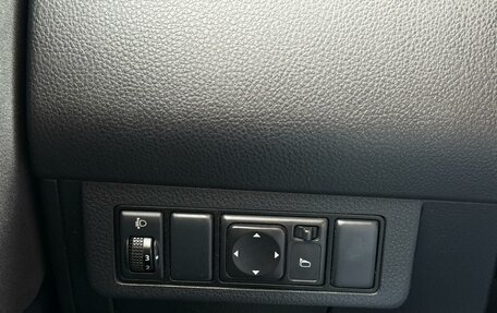 Nissan Tiida, 2011 год, 800 000 рублей, 15 фотография