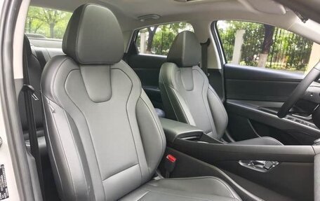 Hyundai Elantra, 2022 год, 1 250 000 рублей, 13 фотография