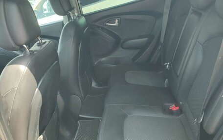 Hyundai ix35 I рестайлинг, 2010 год, 950 000 рублей, 7 фотография