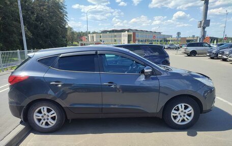 Hyundai ix35 I рестайлинг, 2010 год, 950 000 рублей, 9 фотография