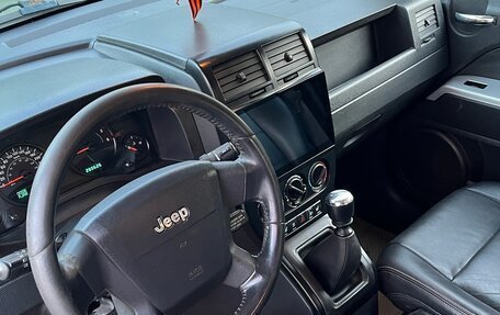 Jeep Liberty (Patriot), 2008 год, 850 000 рублей, 11 фотография
