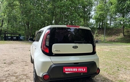 KIA Soul II рестайлинг, 2014 год, 1 300 000 рублей, 8 фотография