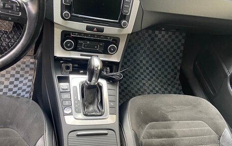 Volkswagen Passat B7, 2011 год, 1 050 000 рублей, 11 фотография